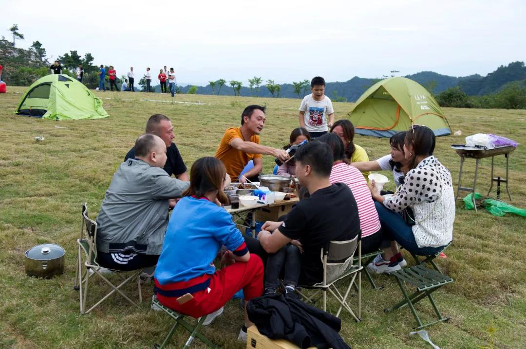 湖南旅游开发公司,怀化旅游开发公司,怀化峡谷探幽,怀化石林花山植物园